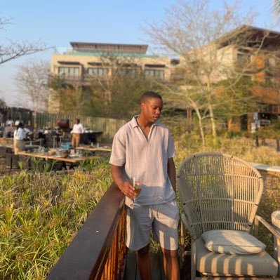 zulu_greyford's profile picture. youtube link for forex content: https://t.co/HlBNMzliWc