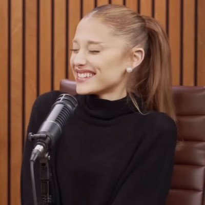 glindaneedy's profile picture. 𝒷𝒶𝒷𝓎 𝑔𝒾𝓇𝓁, 𝒾𝓉'𝓈 𝒿𝓊𝓈𝓉 𝓂𝑒 𝒶𝓃𝒹 𝓎𝑜𝓊