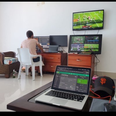 OffshoreDegen's profile picture. Degen Dad. Quit GoVjob, moved family abroad 🌴on Live bets & props. 5+ yrs of proven +EV edges + iron bankroll 💰= printing offshore daily -Too Many Ways To 🏆