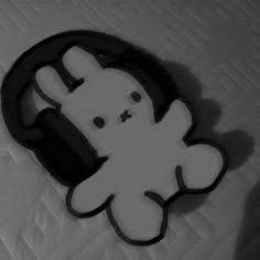 Mariamdyabb's profile picture. A first generation doctor who is trying to survive life. INTJ⛄️