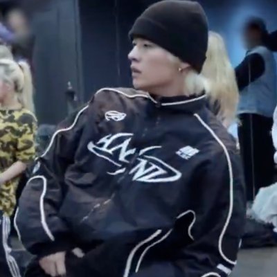 helloimchristy's profile picture. 𝓒𝓱𝓻𝓲𝓼𝓽𝓪𝓵𝓼🔮💎𝓙𝓮𝓶𝓼 

C of the @ThePAKCST .* .· .✧🌙

Sis of the screaming @sillypak
❥@robimin3

🚀🧑🏻‍🚀⁷ 정⩜⃝♑  soobie boobie✴ FIX OFF🐥 

🐈‍⬛🐈