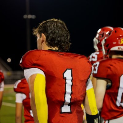 Reed_alexander_'s profile picture. C/O ’26 • ATH • 5’11”, 180 • Heritage HS • Multi-Sport Athlete-🏈🤼🥍• 3.65 GPA🎓 • 4.62 40 Dash⏱️ • Cell: (703)-939-0888 • HC: @travhuff40 | 1 Offer |