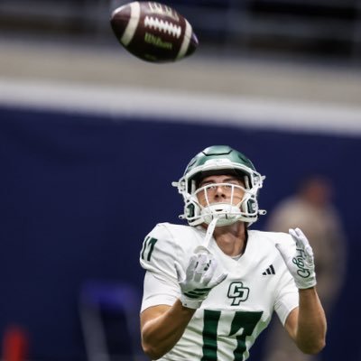 MakaiPuga's profile picture. 