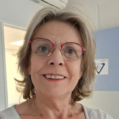 filou040110's profile picture. carpe diem