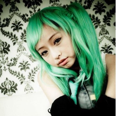 shuk00rry's profile picture. هنا في عجوز عمرها 56 سنه جونقهااان محتواي وصخ لا لا تضيفوني لا لاّ محتواي فقط للكباااااار