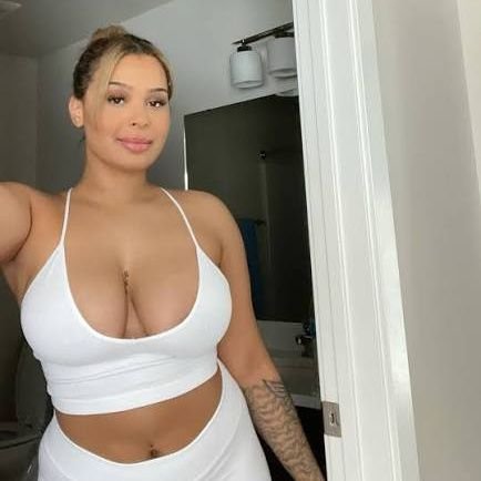 AzeezOlaku46812's profile picture. 