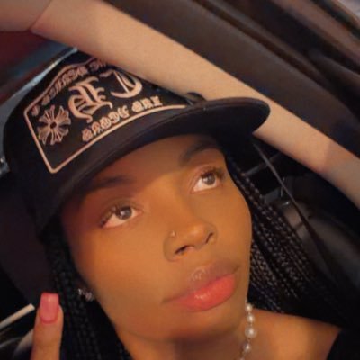 thebrittneyb's profile picture. 🇬🇾