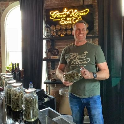 larrymiles4455's profile picture. 🍃❄🧂🍄 WORLDWIDE DELIVERY🛳✈  send us direct message here on X or telegram  ⬇️⬇️