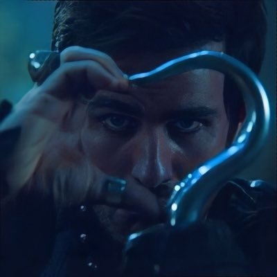 Swanshusband's profile picture. Hello love