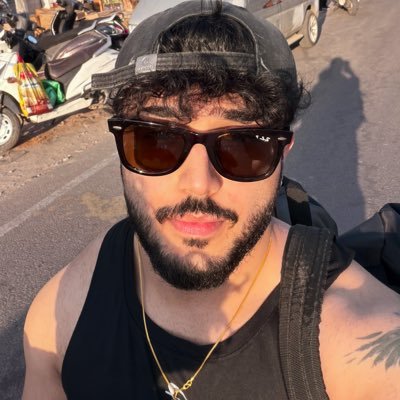 ritikmhjn's profile picture. good game ;)