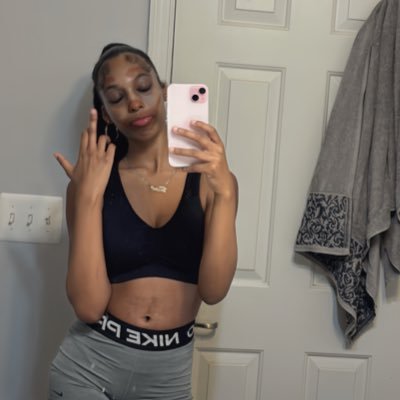 yesitsgrippy1's profile picture. OF coming back soon (: