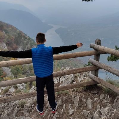 DejanTomic015's profile picture. 