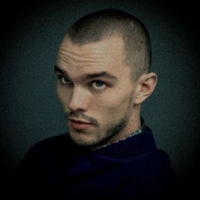 luthomic's profile picture. 