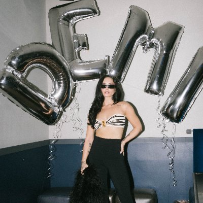 demihq_'s profile picture. A little bit extra content…
