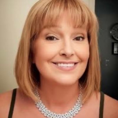 Nussabelle2's profile picture. Sempre à direita, 🇺🇸Republicana, fiel aos bons princípios e valores. Muito bem casada. 🚨No DMs.