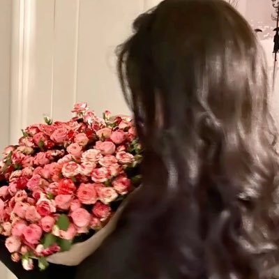 Afrahalasmari93's profile picture. اللهُم حياه هادئه ومسّره لقلبي ياربّ . ..  اللهُم شيءٍ قريب يسّر خاطري❤️