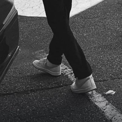 evanrossesjay's profile picture. Photog | Documentarian, since forever. 9bmc • 49th • cad • ig: EvanRossEsjayPresents | 💙 ct sun, atl dream, uconn huskies, ny knicks 🧡