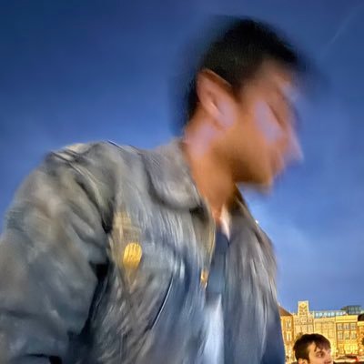 sevenstarrun's profile picture. systems over vibes over metrics 🤙🏼 data human