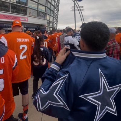 MoFireStevie's profile picture. 