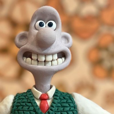 GreeneyesShez's profile picture. 