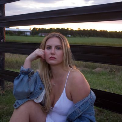 VukJamie's profile picture. still clumsy and shy