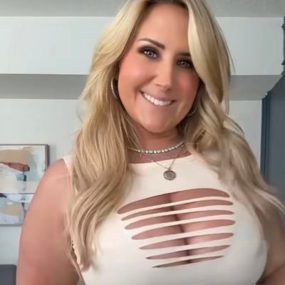 Missrose12365's profile picture. 