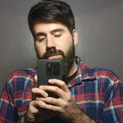 ratherbeJuan's profile picture. 