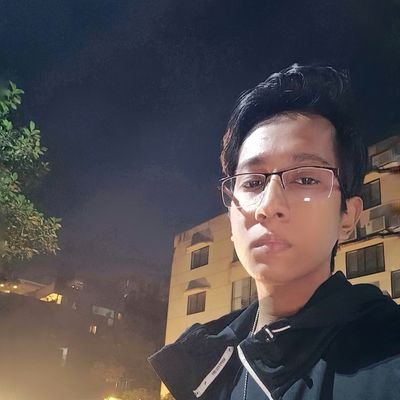 dysthymiatron's profile picture. IIFWY @mackiverze