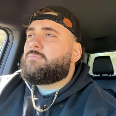 V1ibez_'s profile picture. 🇦🇱Take life one step at a time. #TakeCTRL