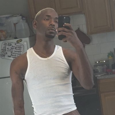 itsdrakoatl's profile picture. ♎️ #LibraNation #VerseLife ⬆️↔️⬇️ . #NYCResident 🗽……..#Slytherin 🐍#Wingardium Leviosaaahhhh 🧙🏿 . #COLLABS SC: itsdrako-92