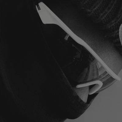 LB_13K's profile picture. 13🕊/🦇13 ピンクが好き 🌸