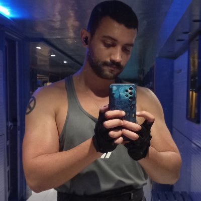 sam_isthere's profile picture. 