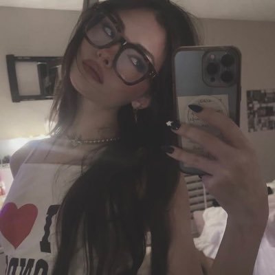 ediazwifey's profile picture. griffin’s biggest supporter here 𐔌՞. .՞𐦯 hockey fan :p ♡ @angrysniezol pv