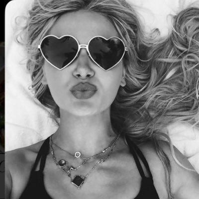 LadyBellOfNL's profile picture. ❝Don’t mistake politeness for lack of strength❞ His Peace His Mate His Wife 11/14/25