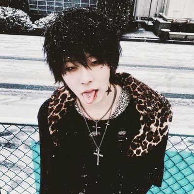 qvvjfaqvvjsa's profile picture. cigarro, Baco e tesão. 🌬️