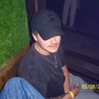 Moothefrog's profile picture. |22| |Cod Captain for @uarizonagaming| |Cod Player for @xcelcollective| |BioChem Major|