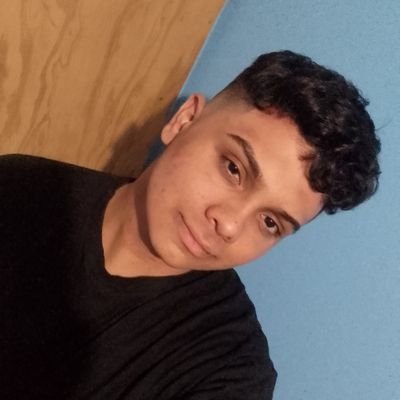 mauriherrerac's profile picture. Comunicación, creador digital, tucumano y centrista