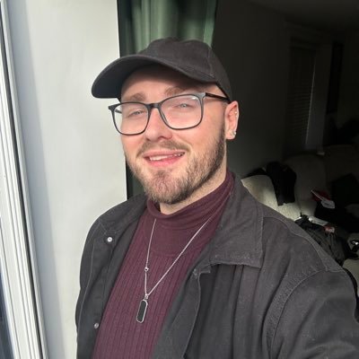 KierzMaris's profile picture. https://t.co/AoMgg8pARz🦻🏼🏳️‍🌈 insta:Kierzamazing // Music Addicted 🫶🏼