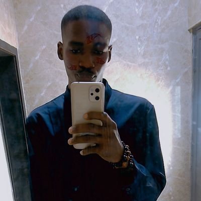 ____Praises's profile picture. Shalom 🕊️