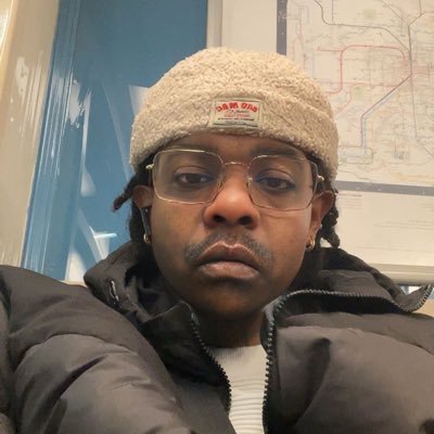 donlito_hlm49's profile picture. Je peins avec mes mots des toiles que les aveugles peuvent entendre 🧏🏾‍♂️. HLM49 MAFIA 🥷🏽