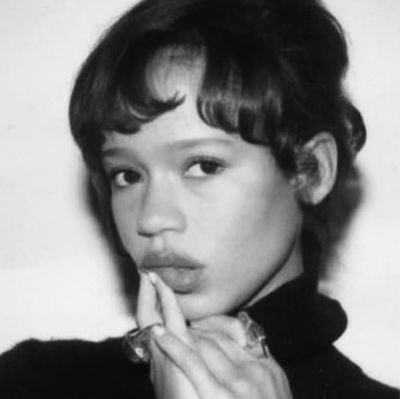 sabedoriatarot's profile picture. 4.000+ de consultas, leonina, e cartomante, venha agendar uma consulta comigo ❤️ trabalho com minhas ciganas.