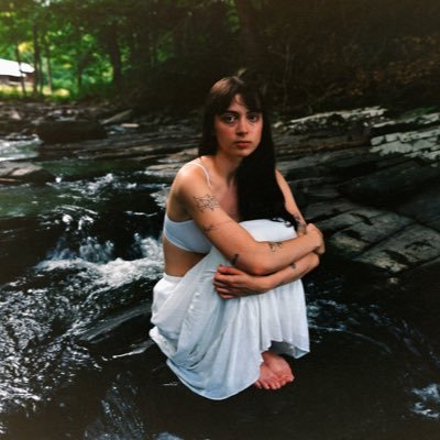 avoideverystorm's profile picture. heard block me out x 405 x will you cry live 🤗 ———— living for the hope of it all 🫶