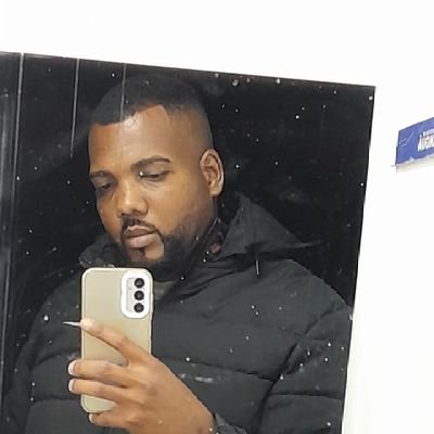 AndersonSo55403's profile picture. 