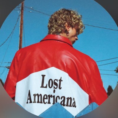 mgkraps's profile picture. music heals the soul ~ @machinegunkelly