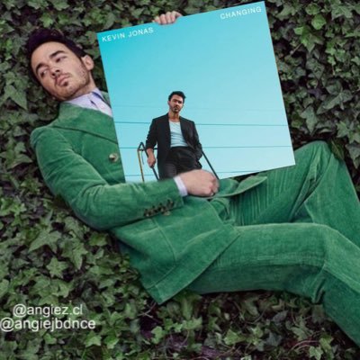 LovatoAngie's profile picture. Tengo tres razones para sonreír; miles de razones para quedarme, JoBros y 丰 🖤