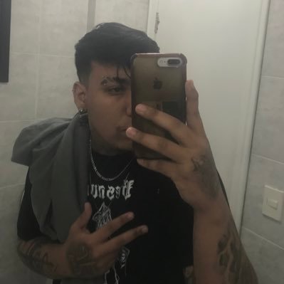 SHKINHAZR's profile picture. um só caminho🍃  @Loudgg  @Hornets