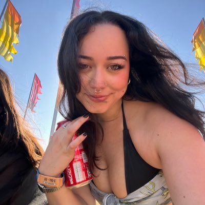 sarahisthebelle's profile picture. 🔻🇵🇸|| they/them ||🇲🇽 $sarahisthebelle #frankensteingdtlover