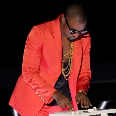 SosaPicks's profile picture. Genius | Literally The Best at EVERYTHING | Any person who ever had something bad to say about me….I HELPED 😘| Tail The Bets and STFU. | Dodgers + 49ers Lifer