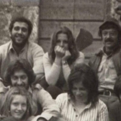 Gredtoo's profile picture. " افعل أيّ شيءٍ يا رفيق إلّا أن تسقط، فجسدك سيصبح مخزنًا لسكاكين الجبناء"