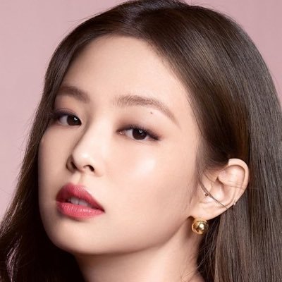 artisbrutal2024's profile picture. My name is MinHee and I am from Busan. KPOP fangirl.  #BLACKPINK 👀🍿🎶